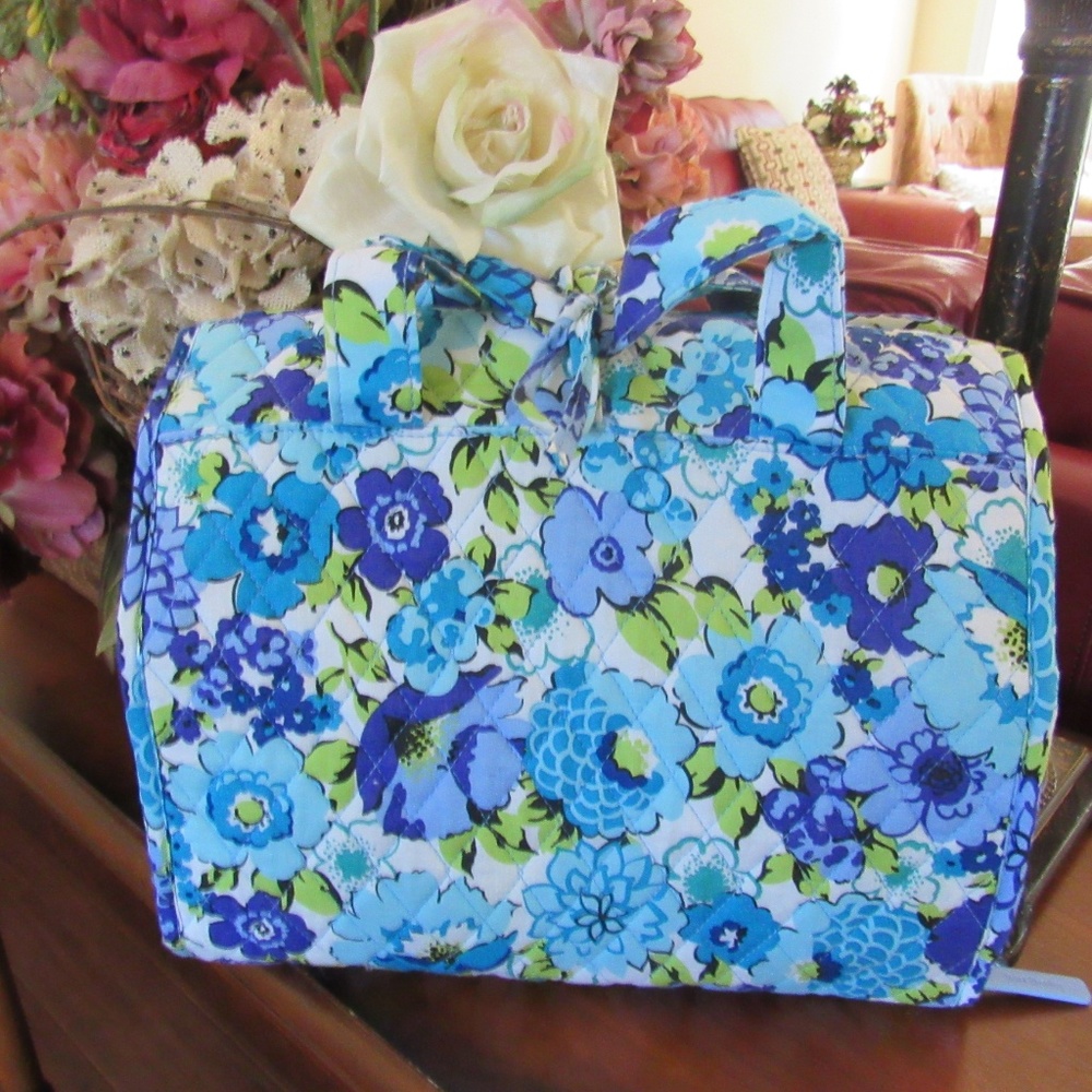 Vera Bradley Travel Bag